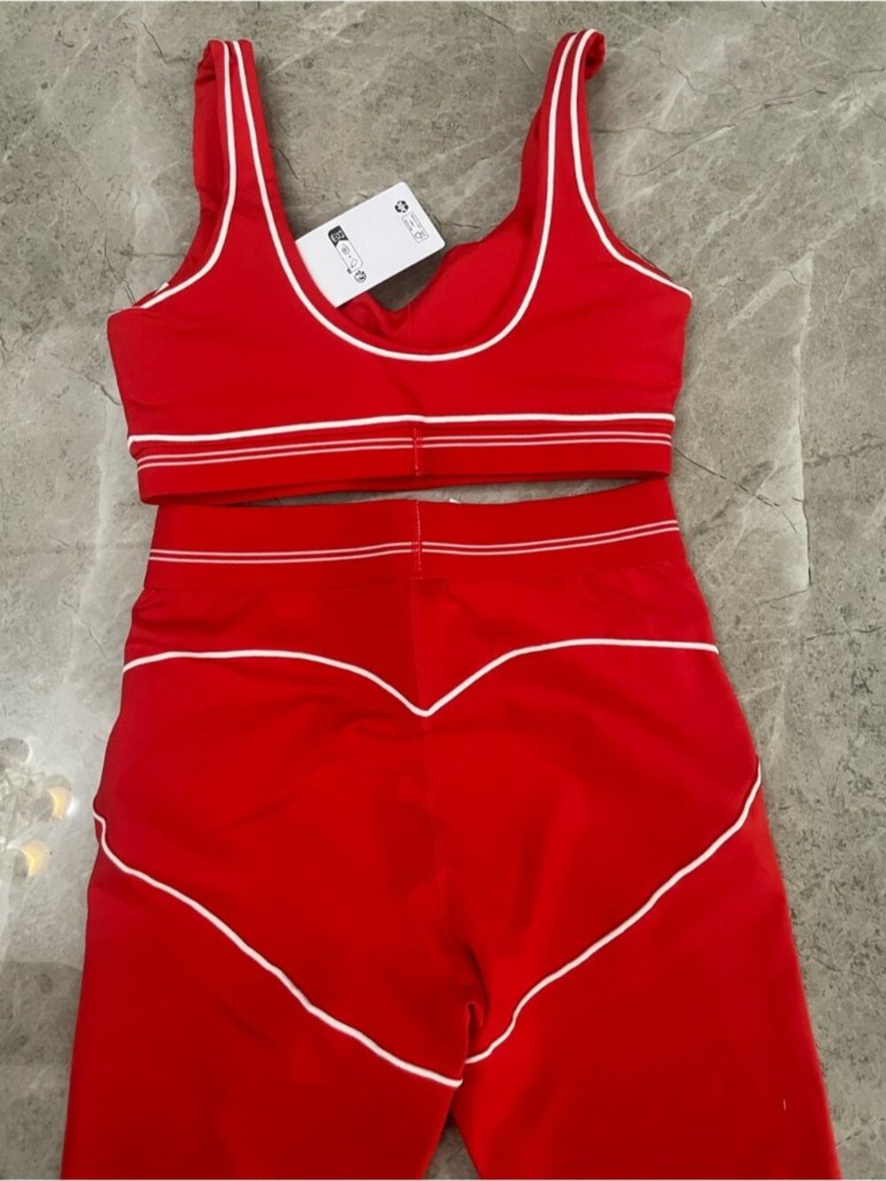 ALO Yoga Red Sports Bra and High-Waist Leggings Set with White Trim - Picture 2 of 5
